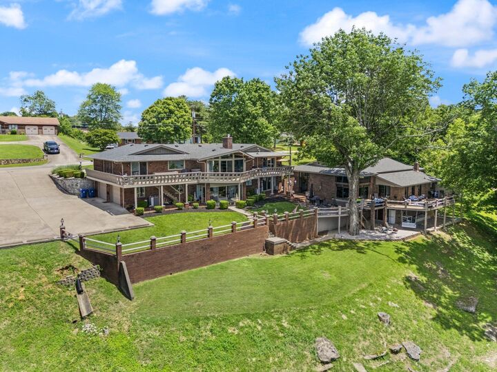 Property Photo: 275 Lakeview Drive KY 42503