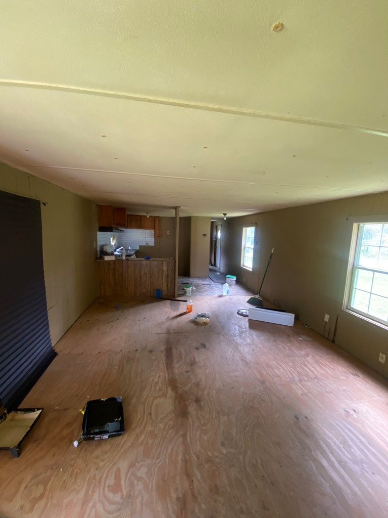 Property Photo: 440 County Road 170 TX 75972