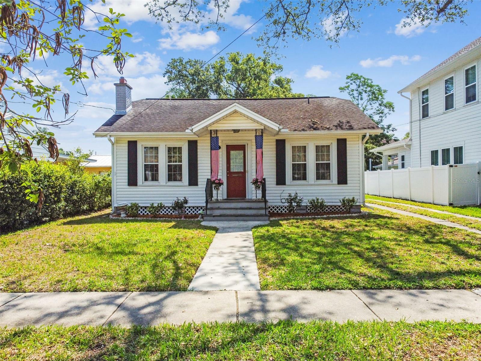 2505 Amherst Avenue  Orlando FL 32804 photo
