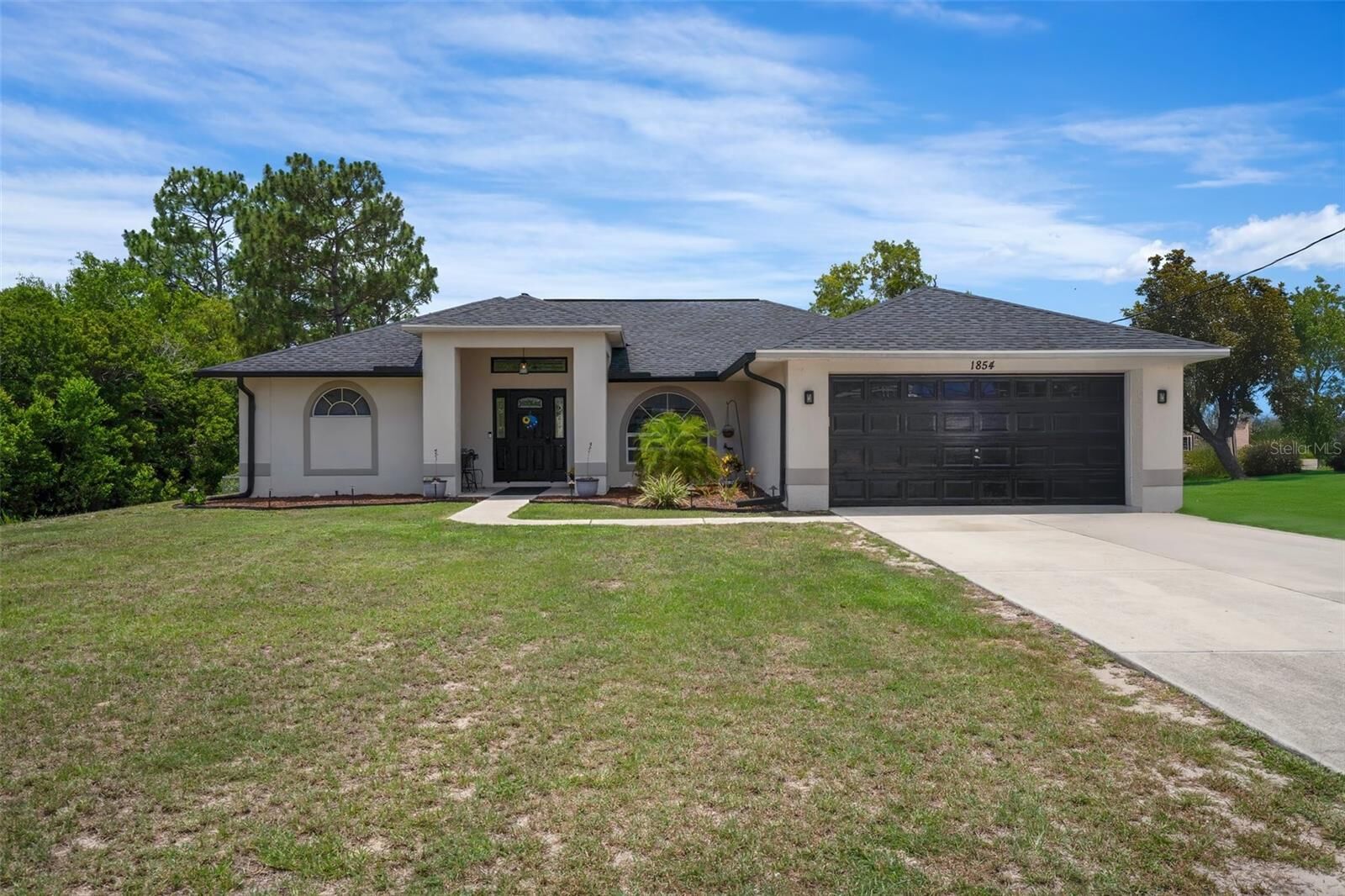 Property Photo: 1854 S Overview Drive FL 34461