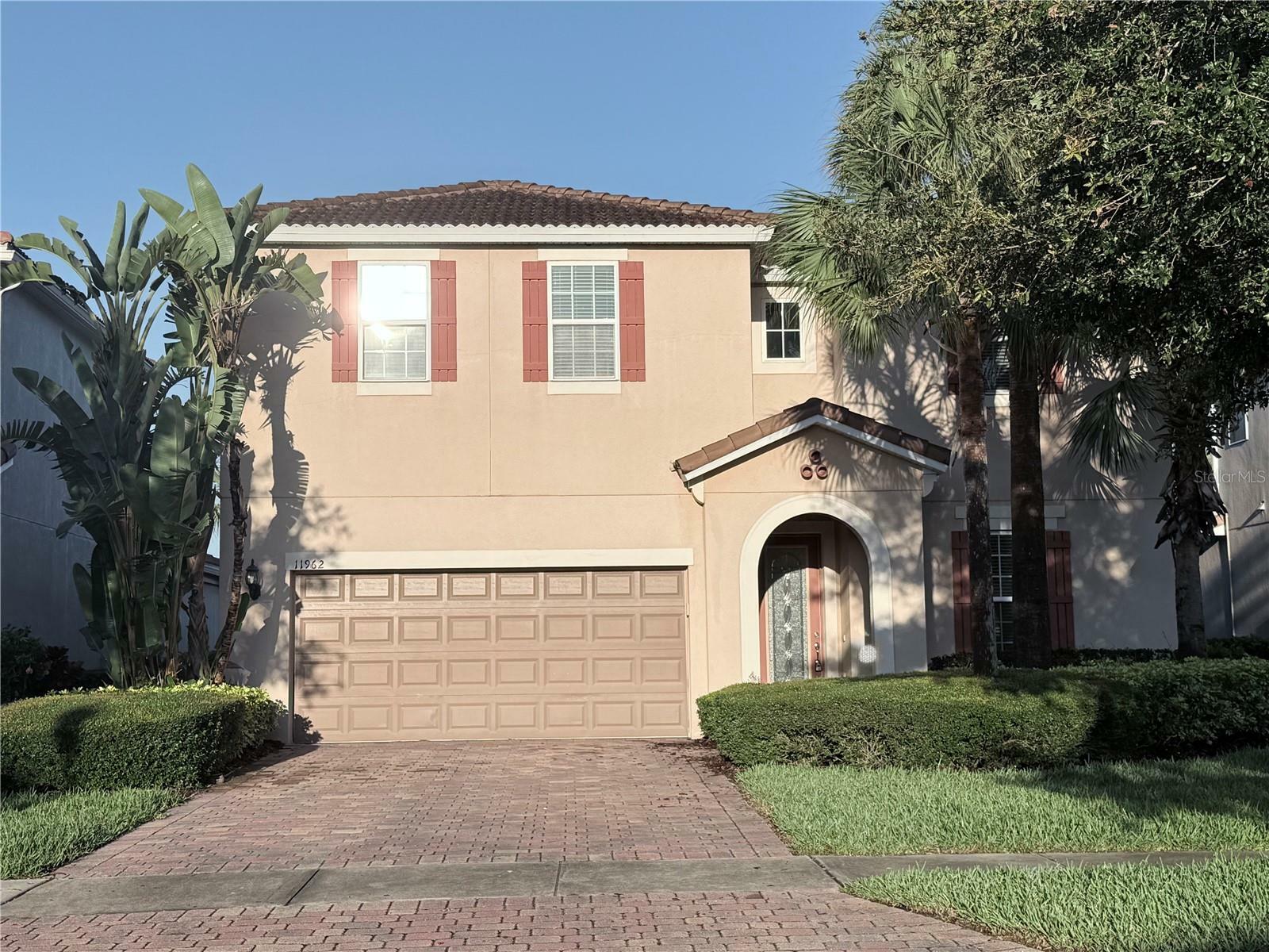 Property Photo: 11962 Autumn Fern Lane FL 32827