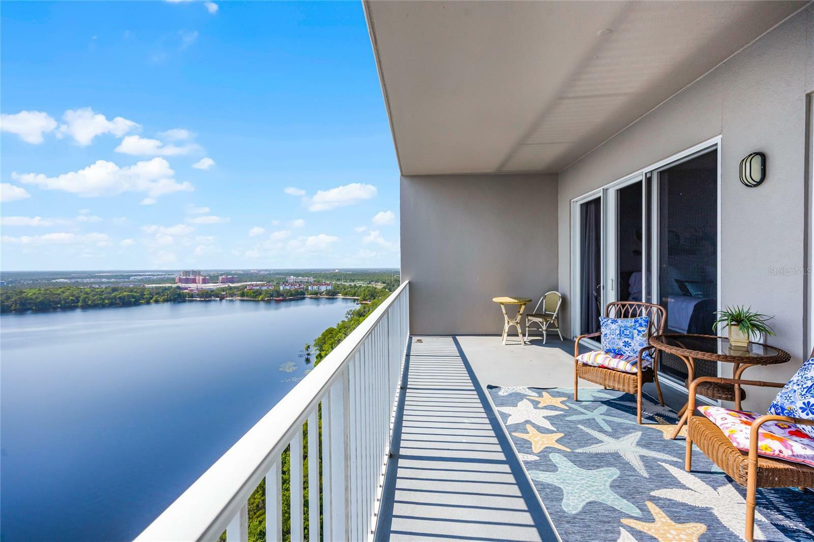 Property Photo: 13427 Blue Heron Beach Drive 2003 FL 32821