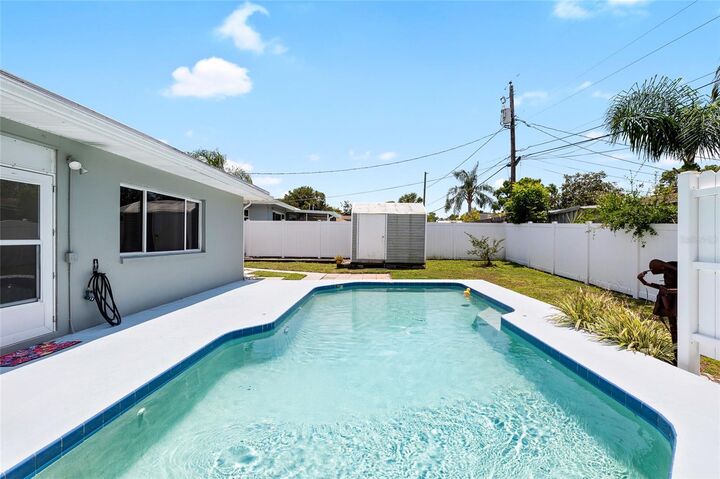 Property Photo: 1530 Picardy Circle FL 33755