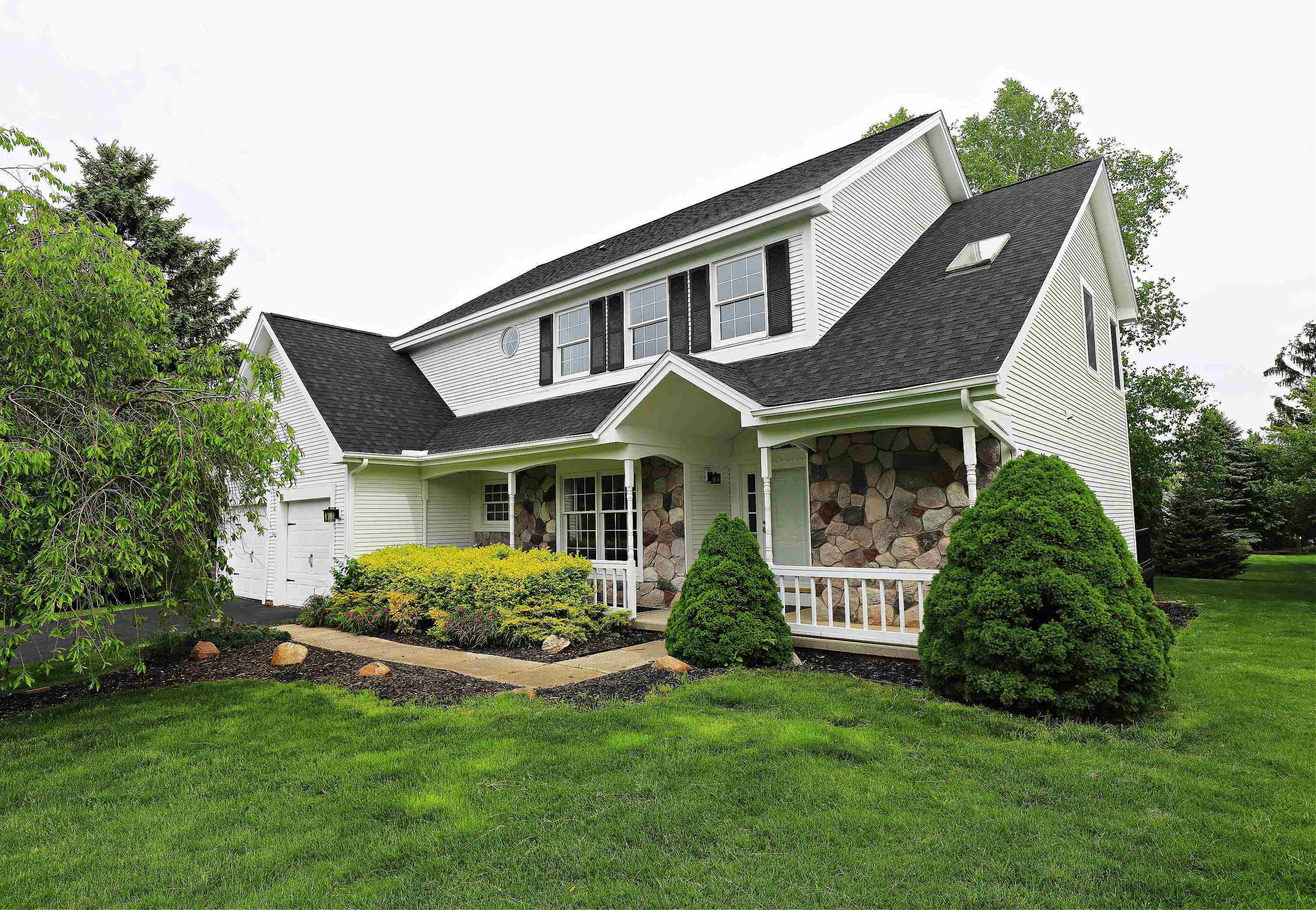 4116 Split Rail Drive  Fenton MI 48430 photo