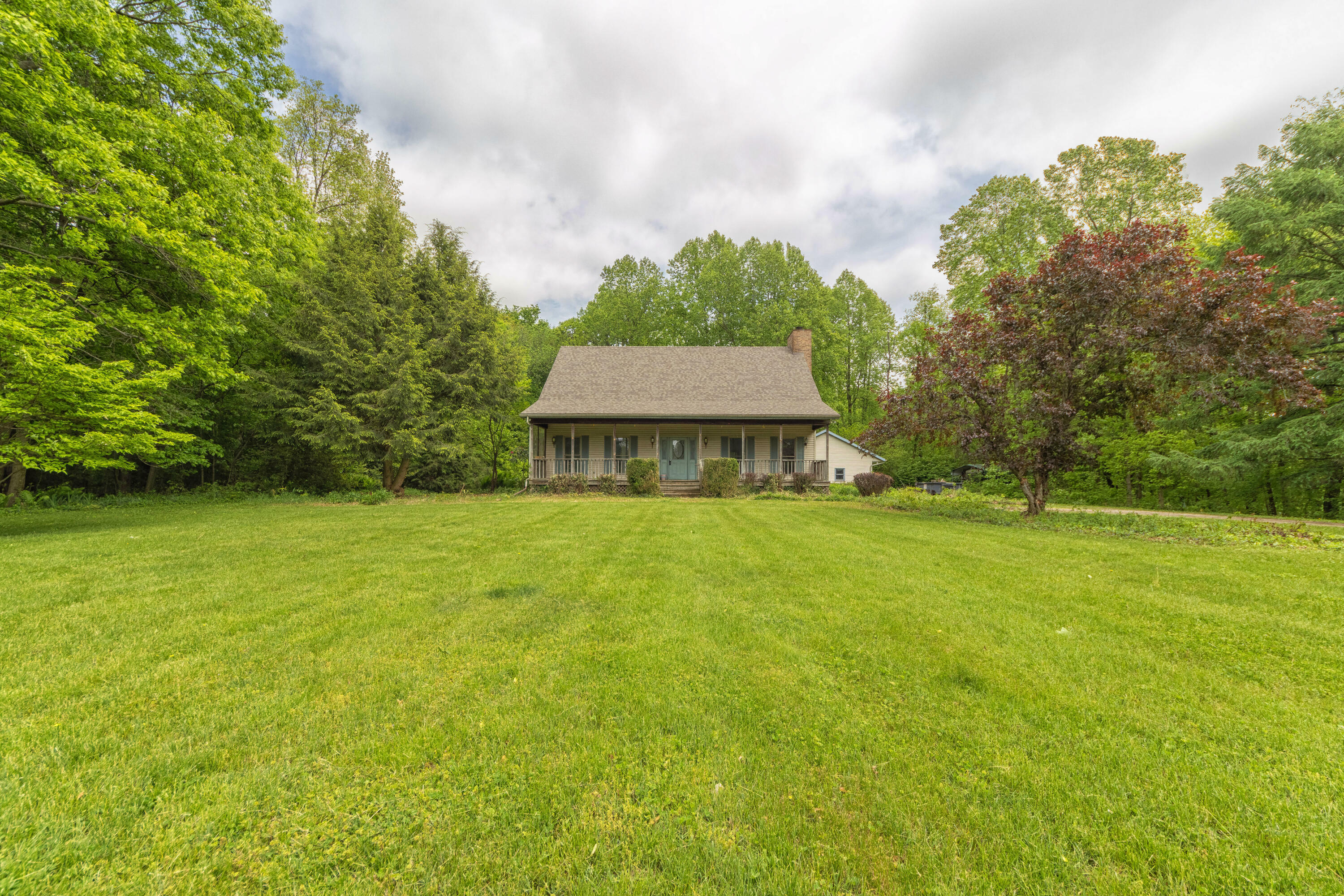 Property Photo: 10109 Lauer Road MI 49101