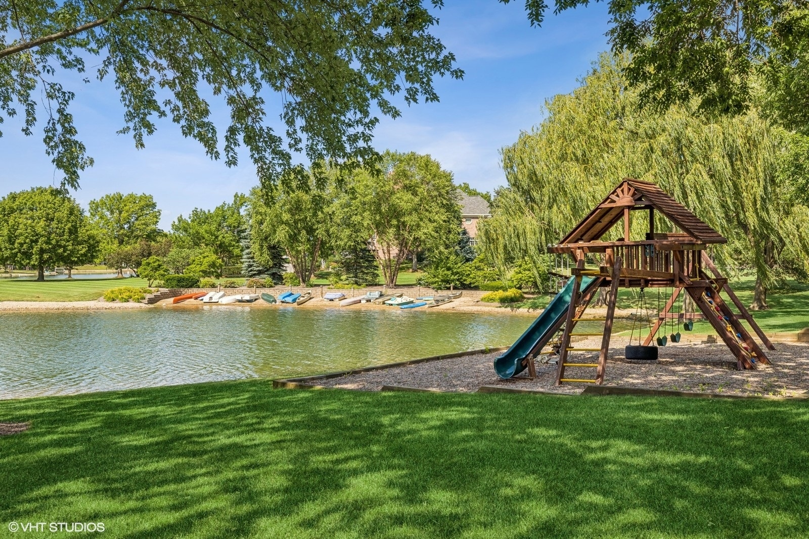 Property Photo: 3 Shoreside Drive IL 60010