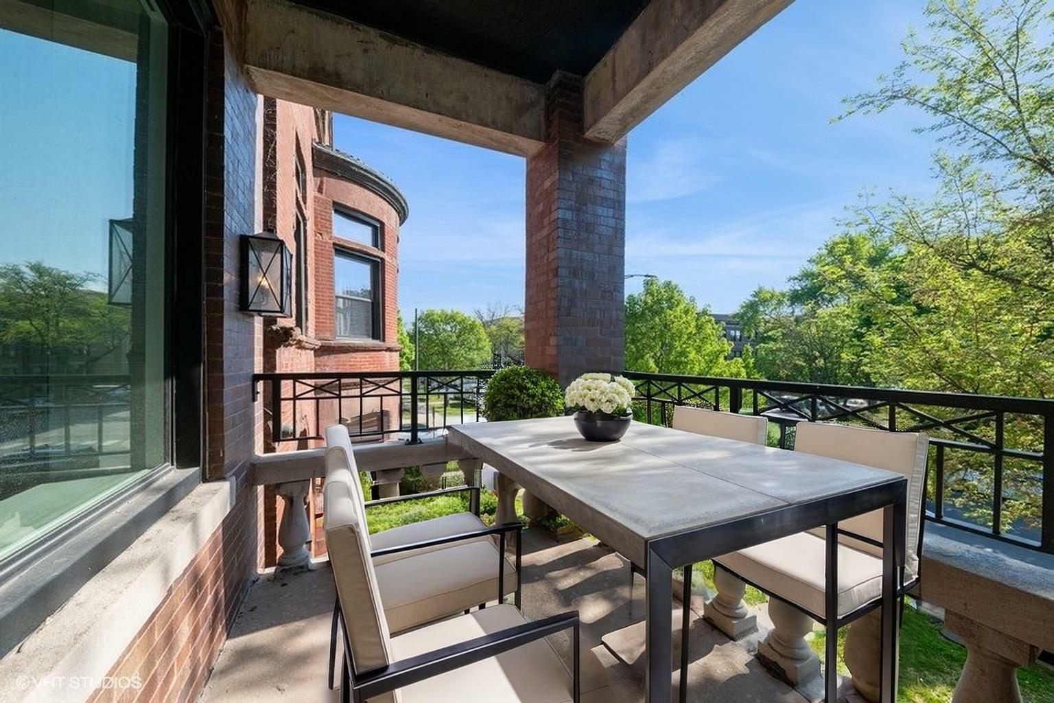 Property Photo: