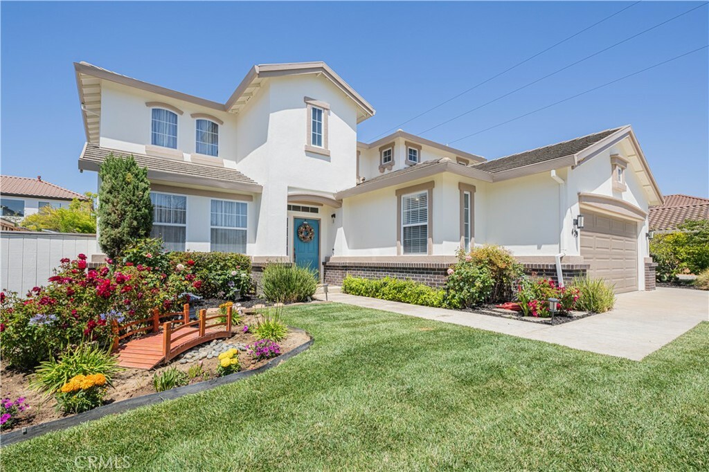 Property Photo: 429 Tudor Way CA 93906