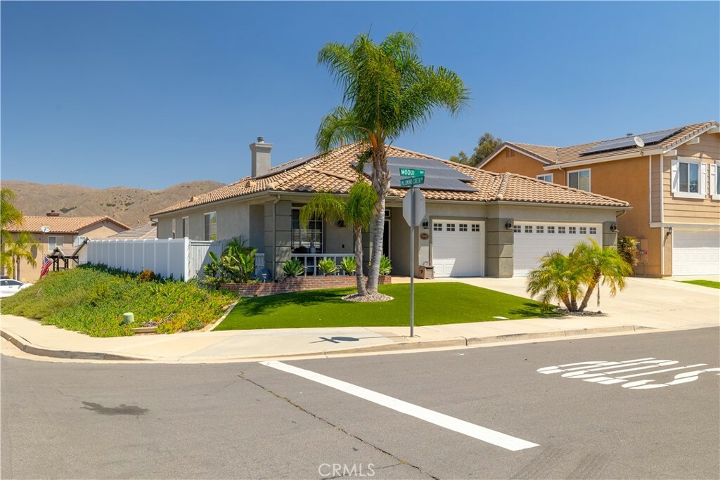 Property Photo: 13946 Moqui Way CA 92883