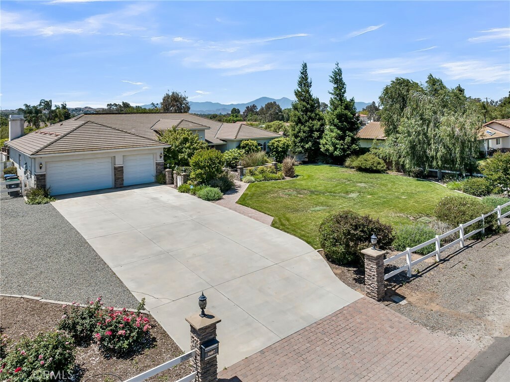 Property Photo: 18097 Roberts Road CA 92508