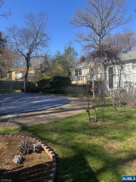 Property Photo: 6 Persimmon Way NJ 07081