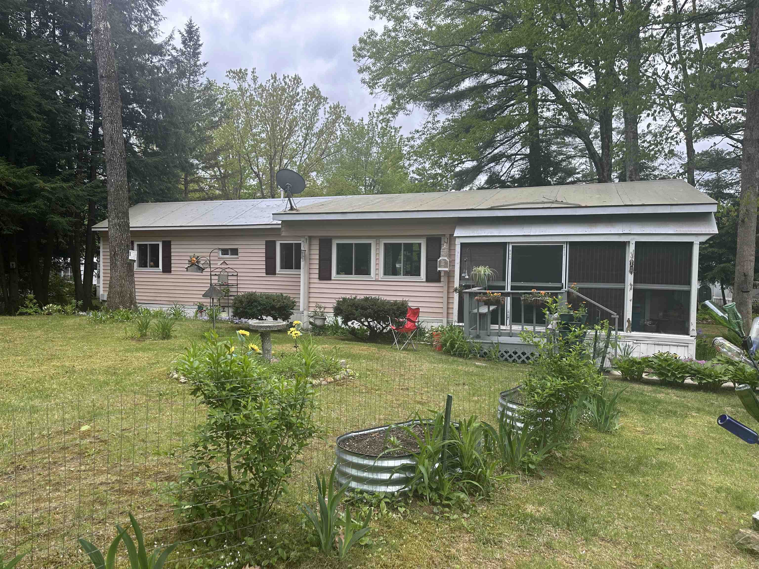 Property Photo: 8 Lance Lane NH 03234