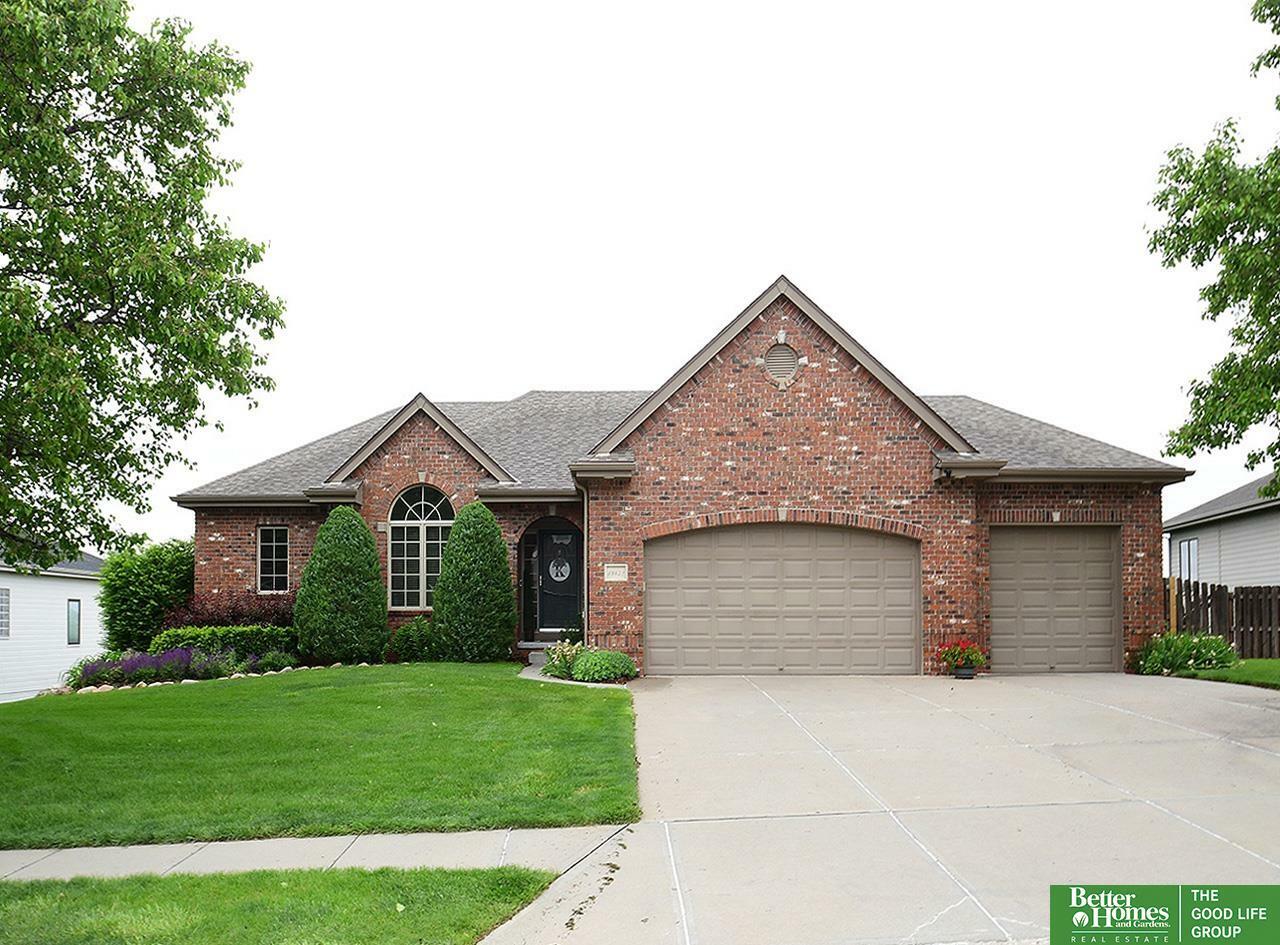 19832 Chicago Street  Omaha NE 68022 photo