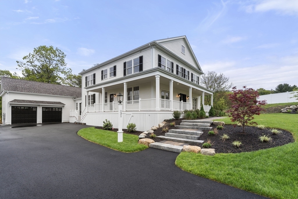 Property Photo: 131 Nobscot Dr MA 01701
