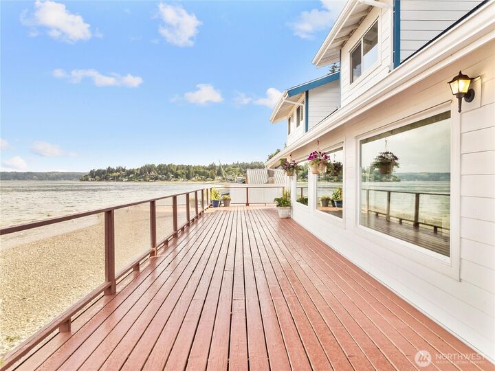 Property Photo:  8609 E Caraway Road  WA 98366 