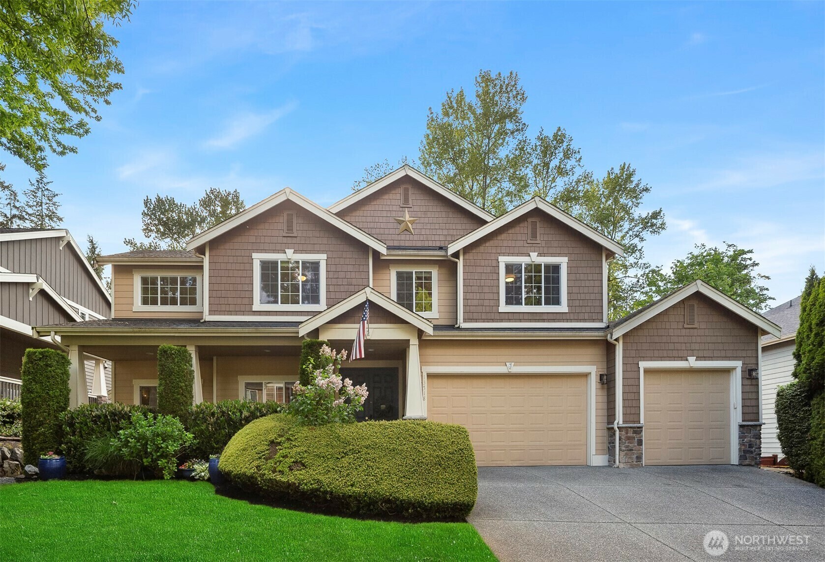 Property Photo: 13518 79th Avenue SE WA 98296