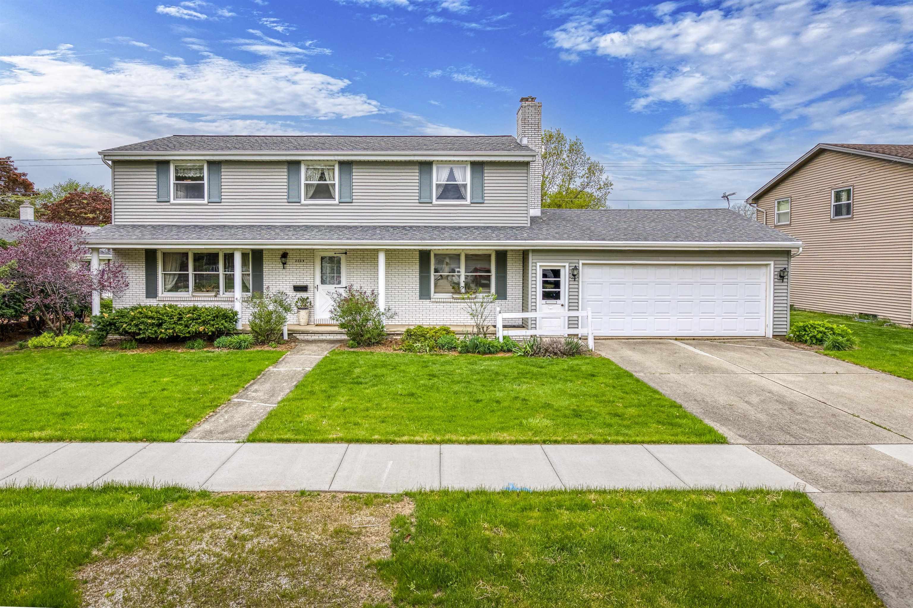 2009 N Eugene Street  Appleton WI 54914-2247 photo