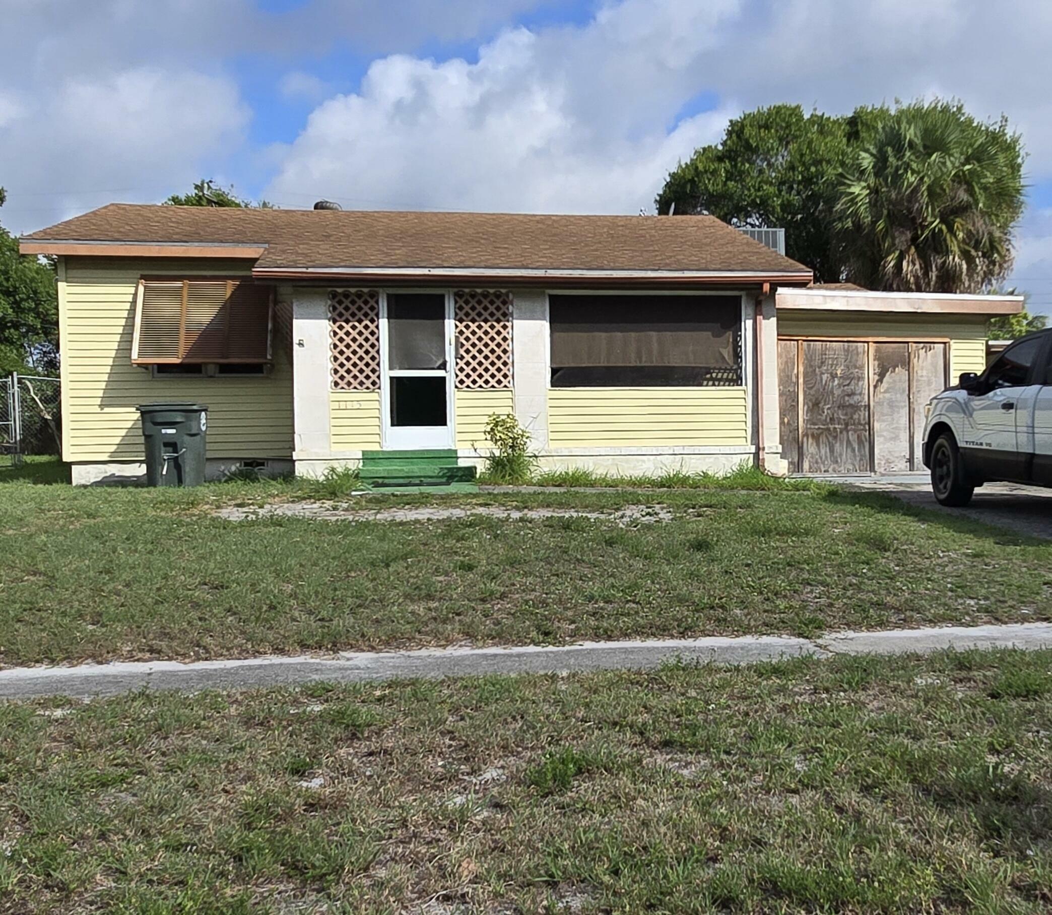 1115 Colonial Road  Fort Pierce FL 34950 photo