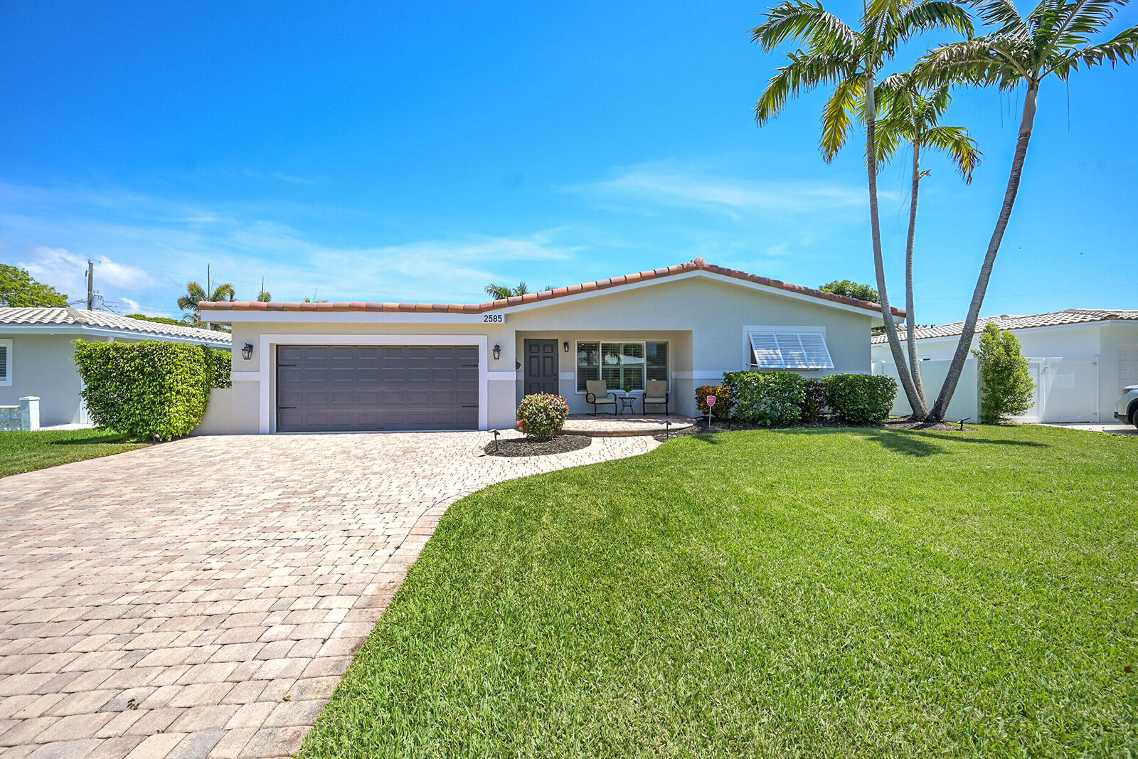 Property Photo: 2585 SE 6th Street FL 33062