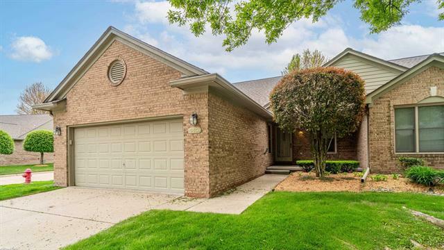 4436 Nutmeg Court  Warren MI 48092 photo