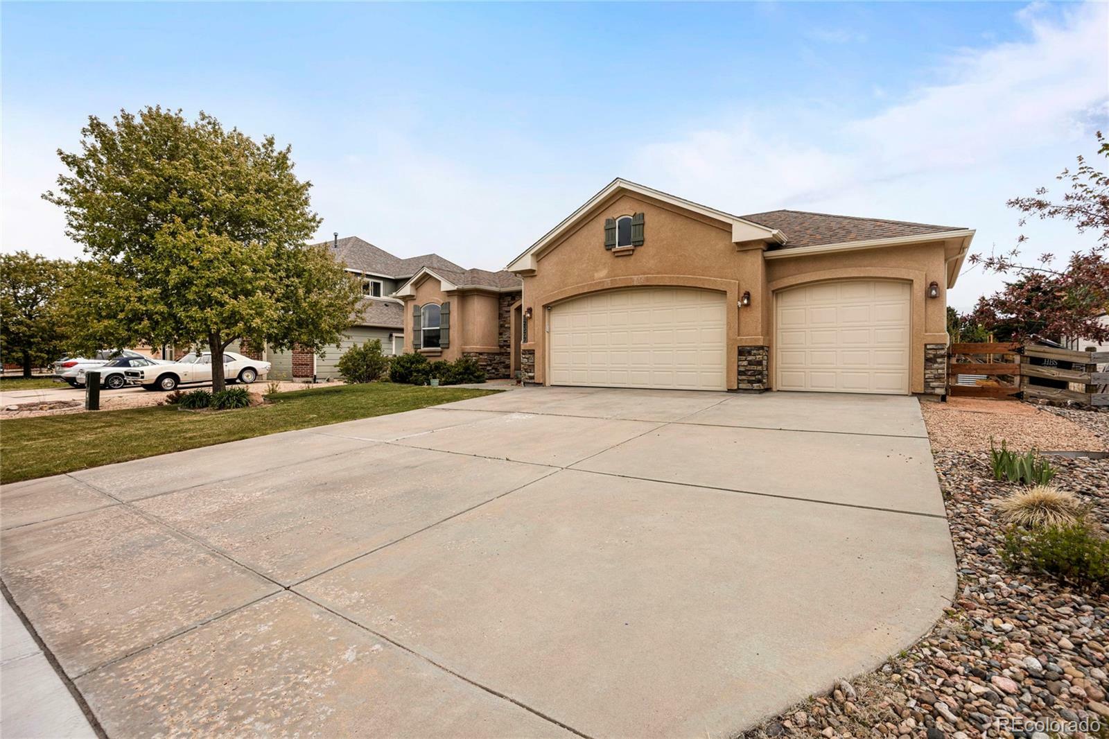 Property Photo:  12377 Grand Teton Drive  CO 80831 