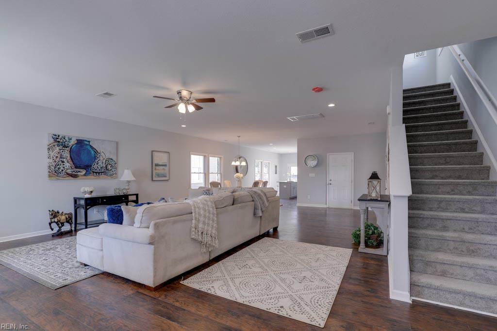 Property Photo: 158 Maryland Ave VA 23707