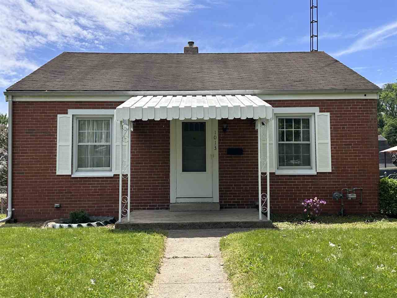 Property Photo: 1013 Peacock Road IN 47374