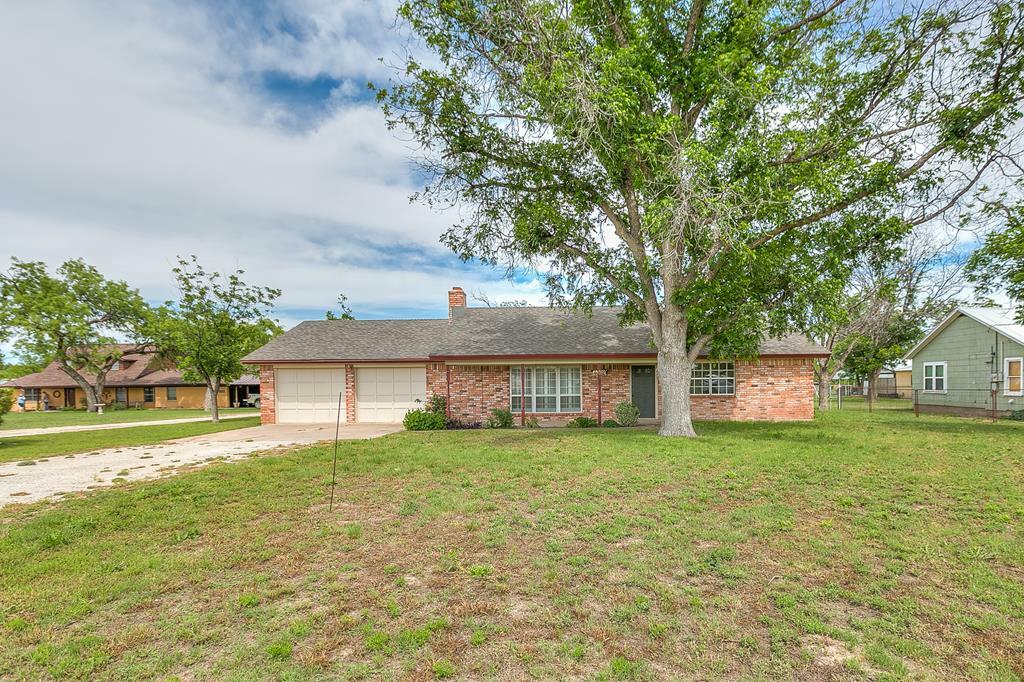 4302 Homestead Circle  Wall TX 76903 photo