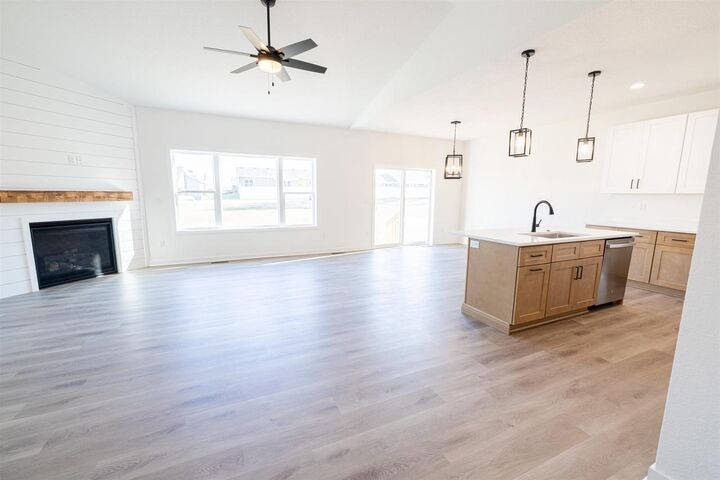 Property Photo:  71 East Evergreen Lane  WI 53563 