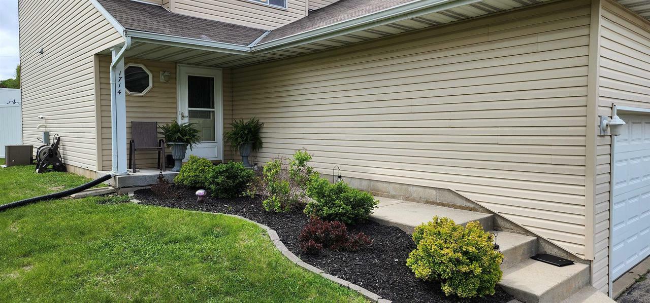 Property Photo: 1714 Fairview Drive WI 53090
