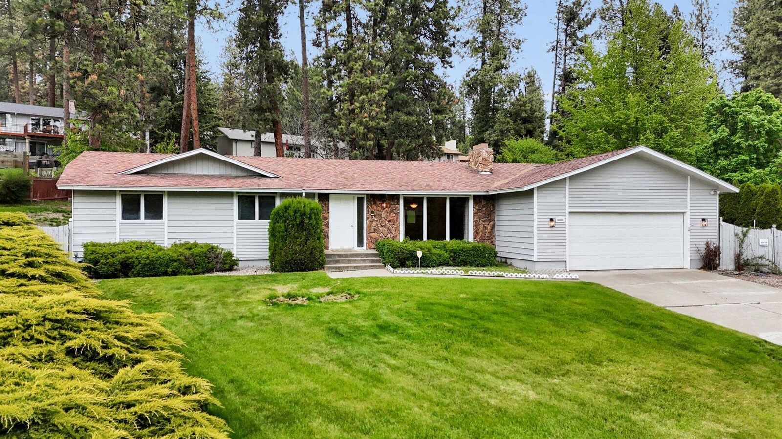 Property Photo:  11119 E Ponderosa Dr  WA 99206 