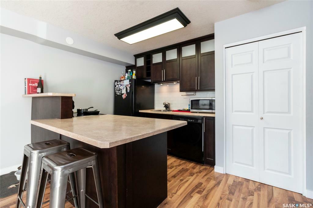 Property Photo: 423 4th Avenue N 303 SK S7K 2M4