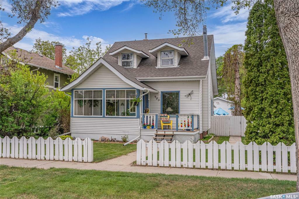 905 10th Avenue N  Saskatoon SK S7K 2Z4 photo