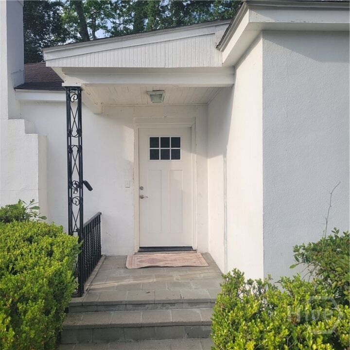 Property Photo:  1214 Delesseps Avenue  GA 31404 