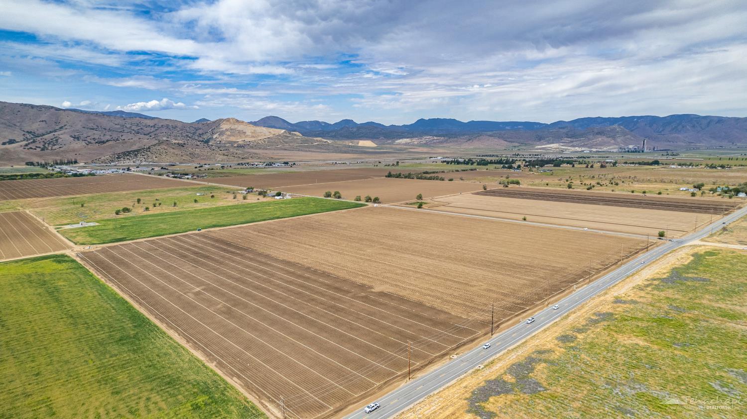 Property Photo:  0 Highline - Lot 6  CA 93561 