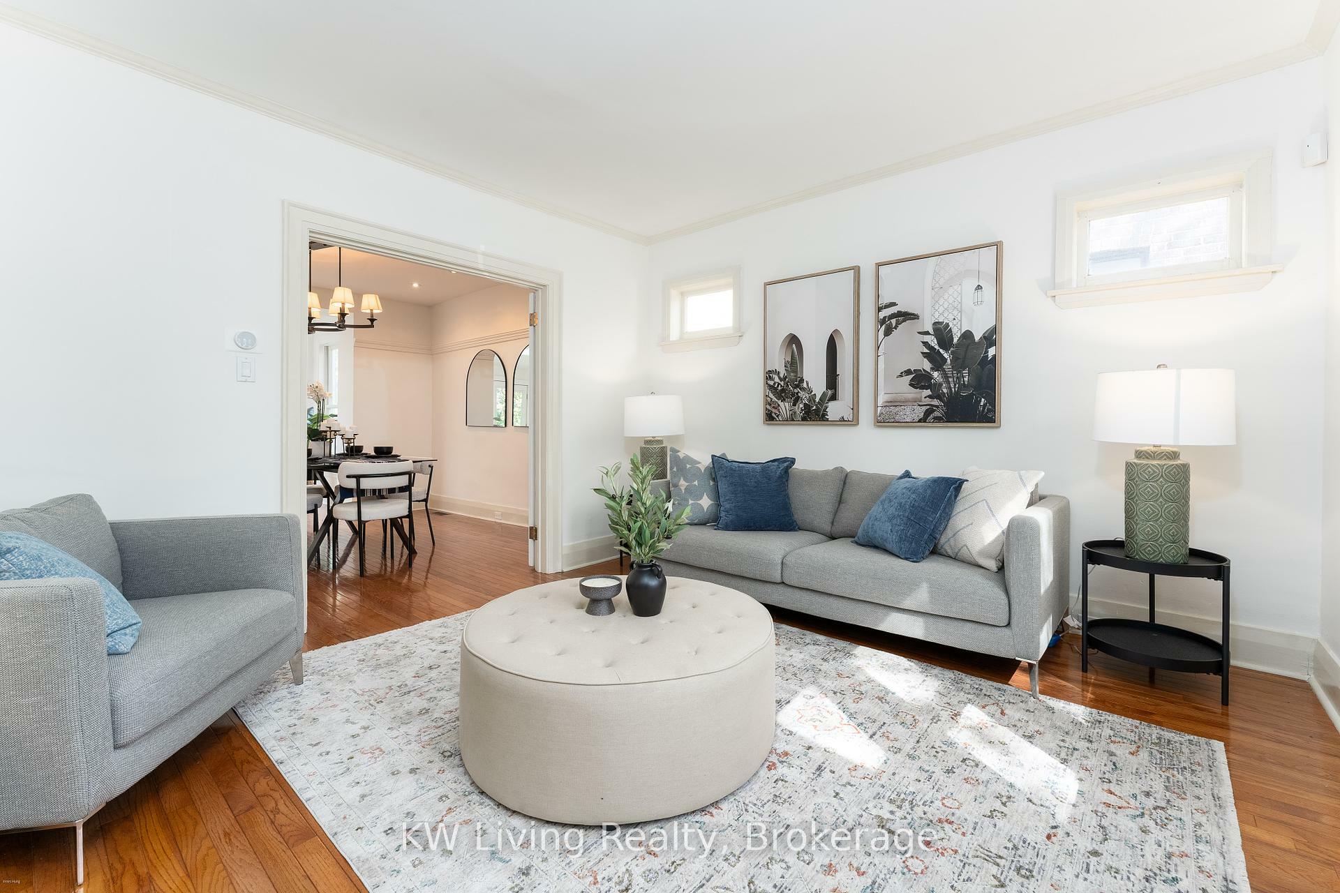 Property Photo: 96 Edith Drive ON M4R 1Z2