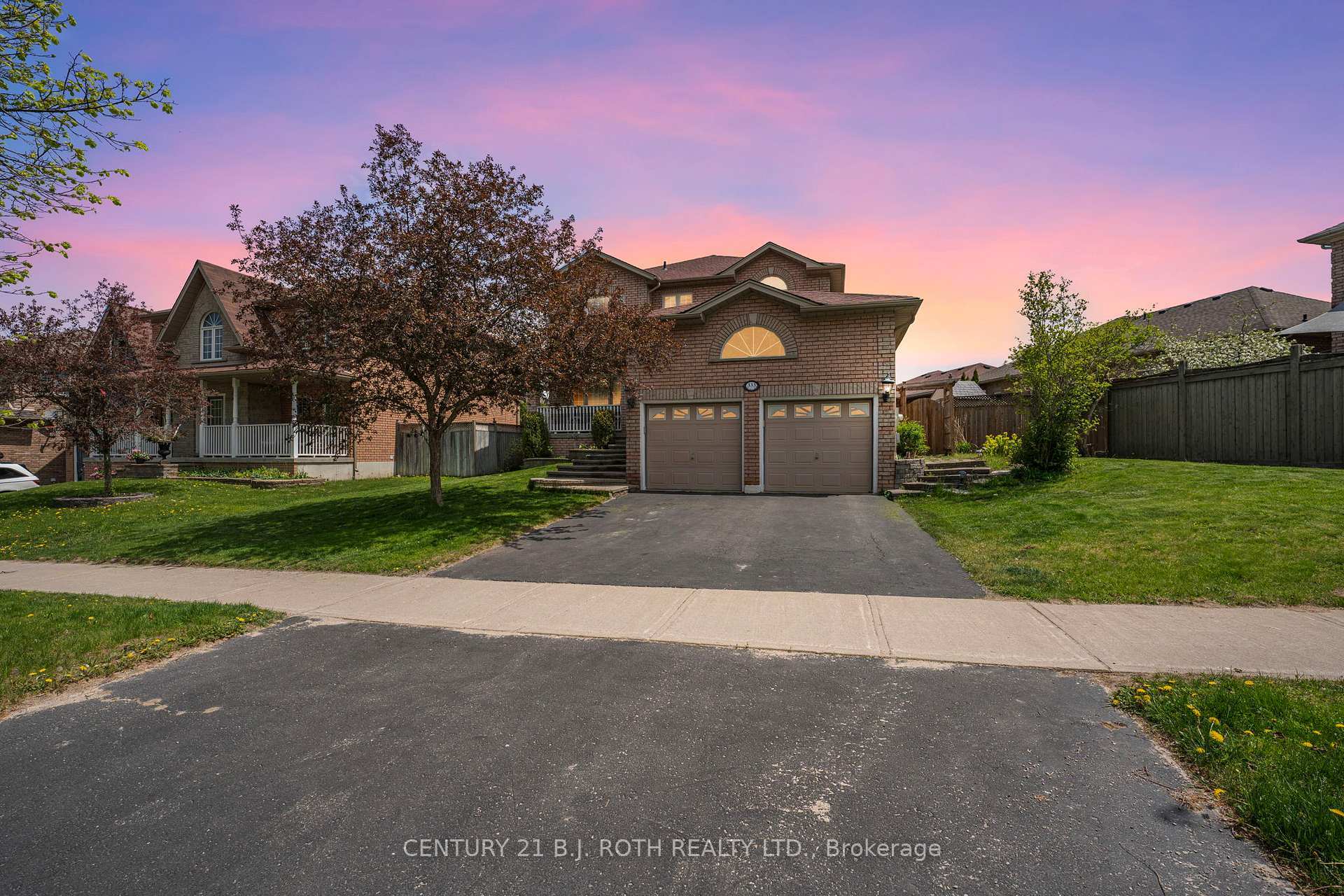 333 Cox Mill Road  Barrie ON L4N 0L3 photo
