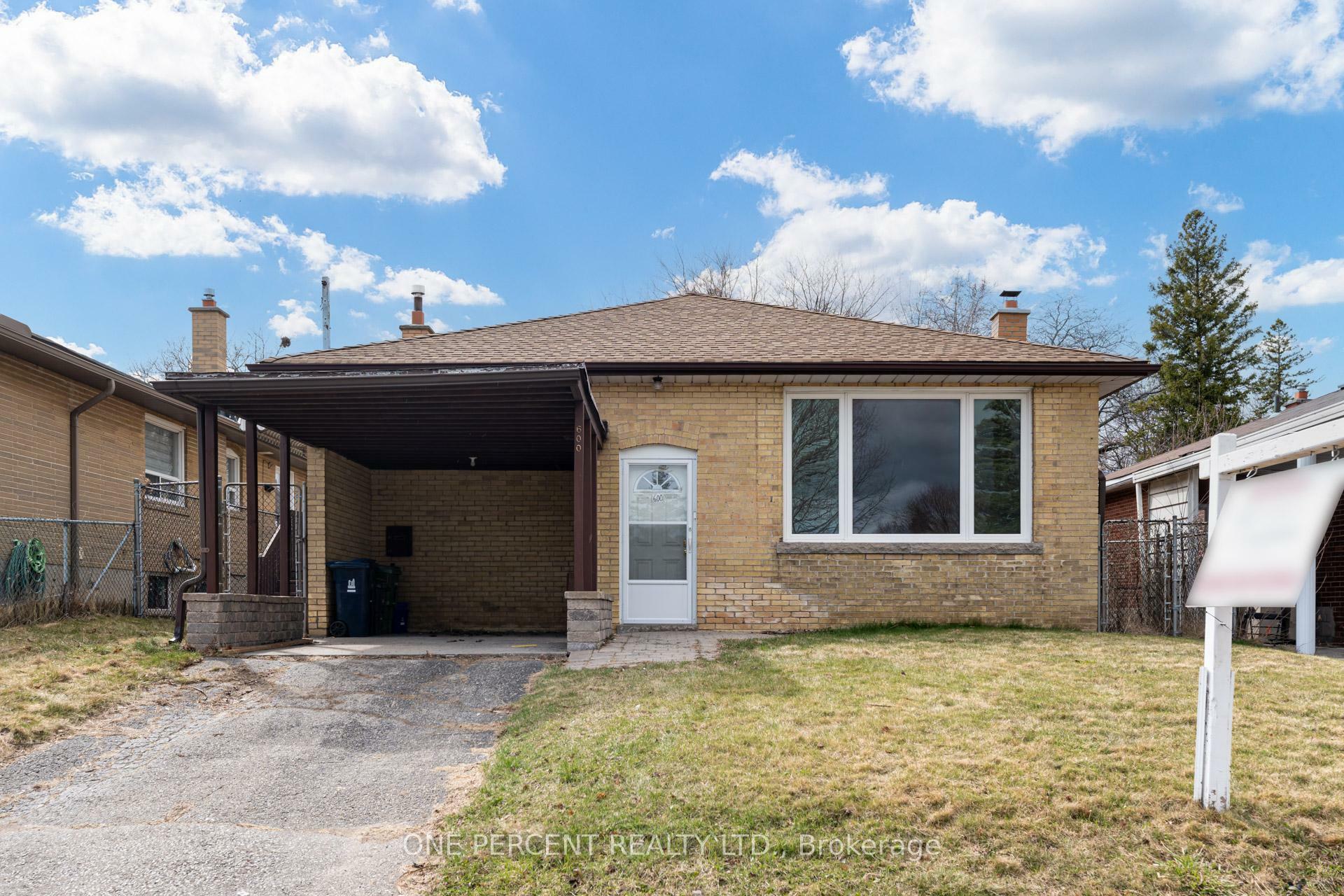 600 McCowan Road  Toronto ON M1J 1K1 photo