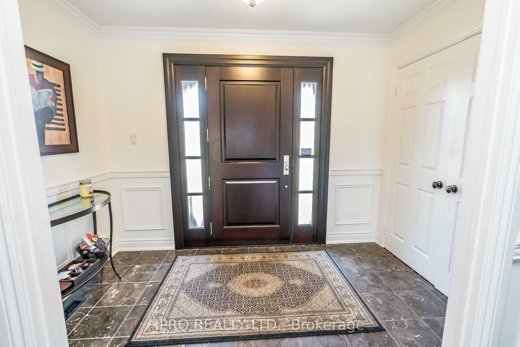 Property Photo: 2050 Hadfield Court ON L7G 4A6