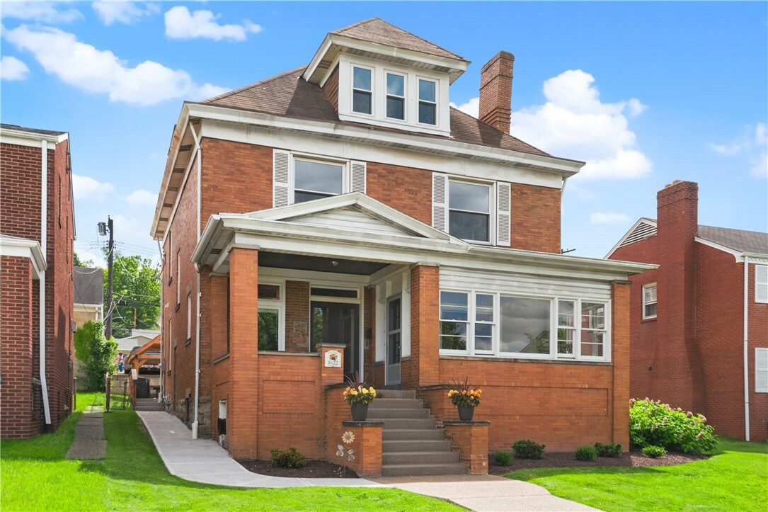 Property Photo: 1622 Ridge Ave PA 15108