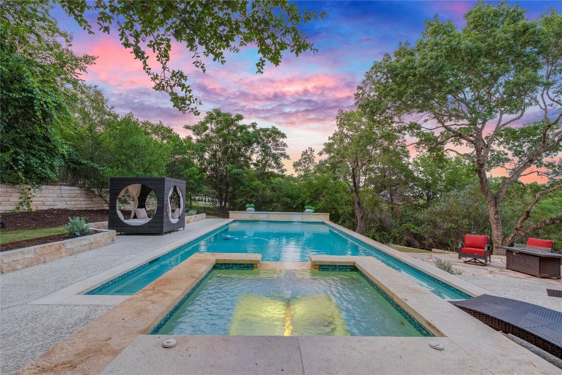 Property Photo: 7116 Greenshores Drive TX 78730