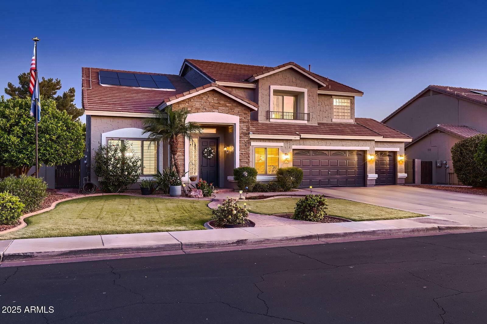 Property Photo: 4437 E Dartmouth Street AZ 85205