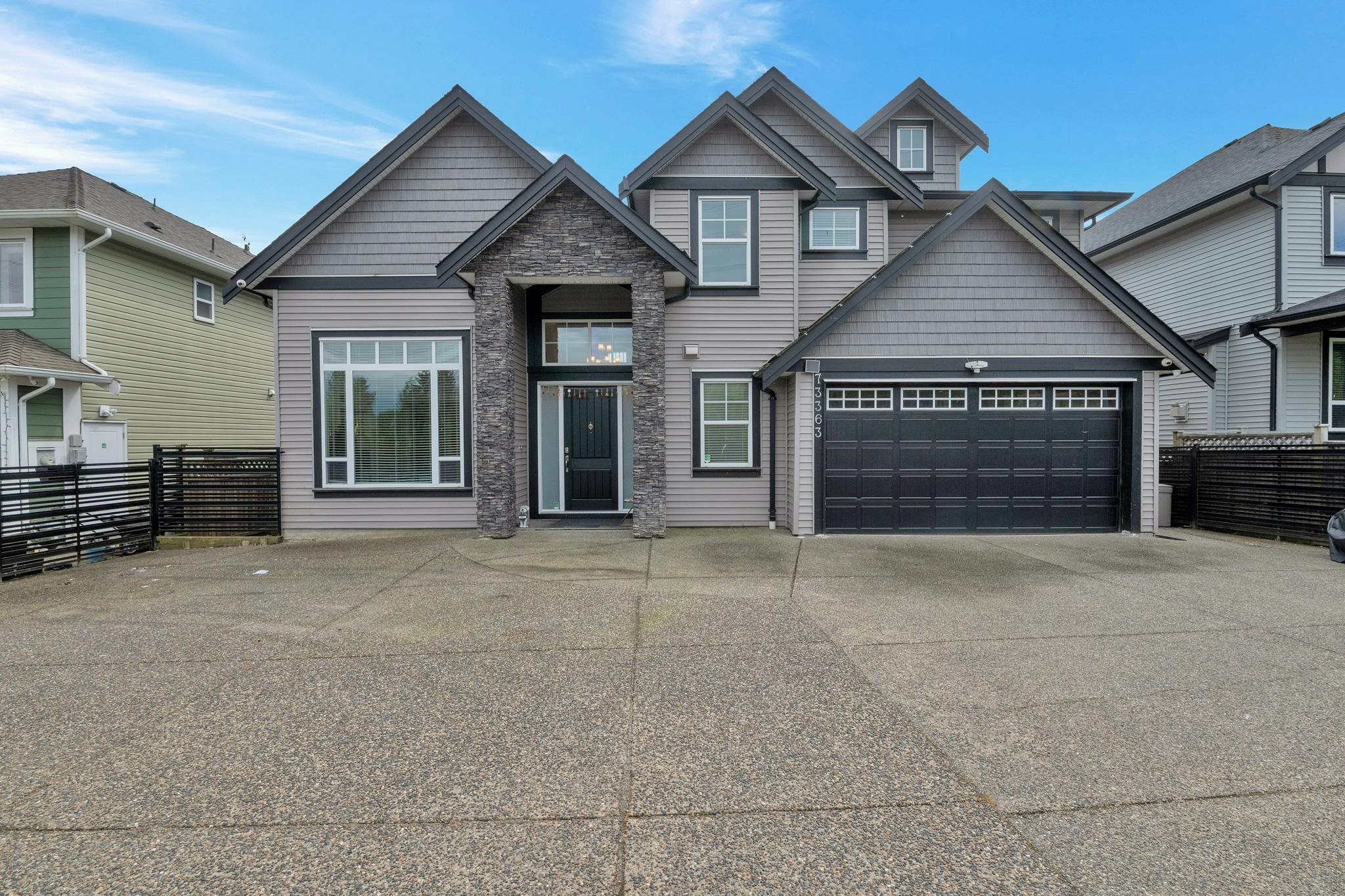 Property Photo: 3363 Horn Street 7 BC V2S 7B3
