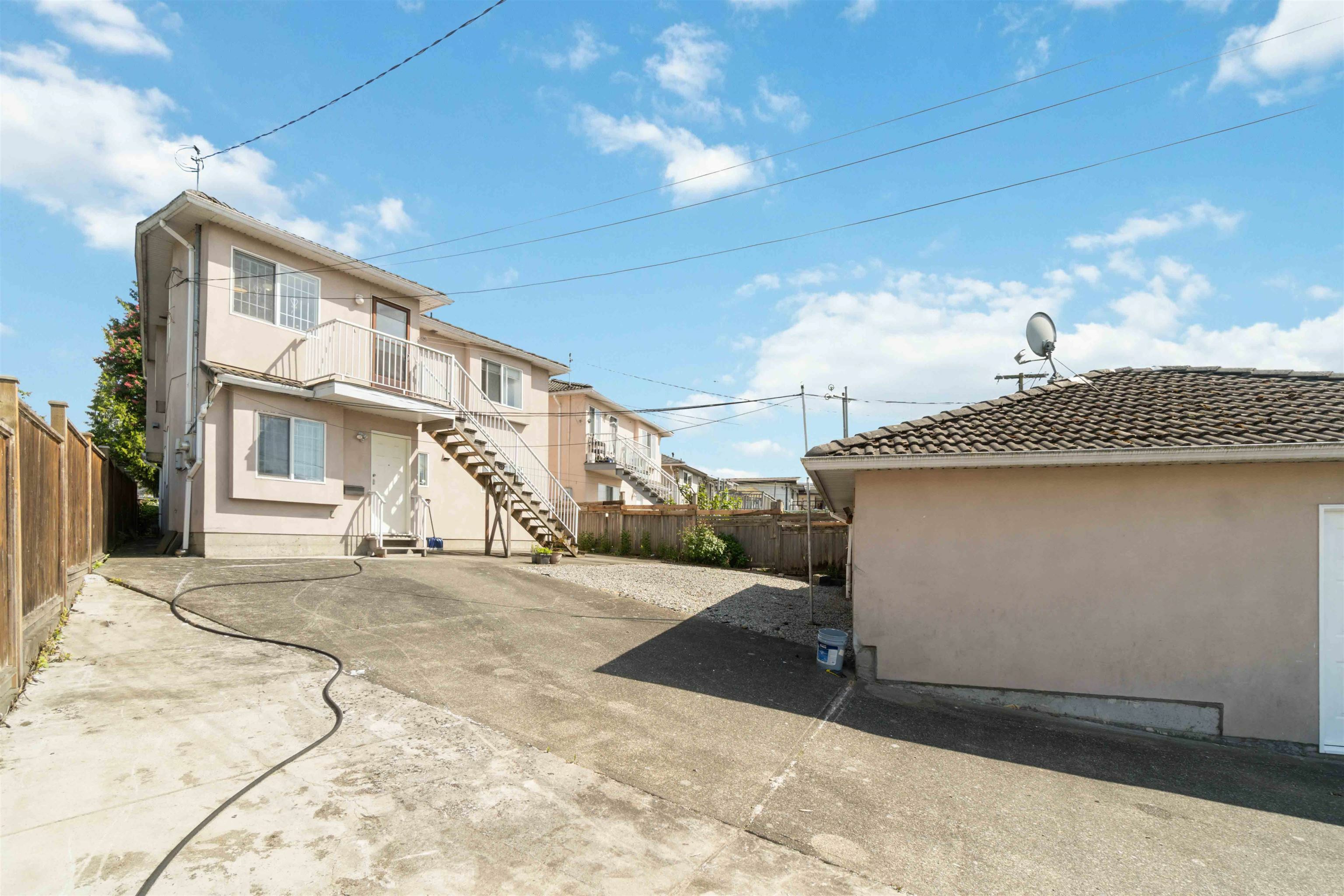 Property Photo: 4411 Beatrice Street BC V5N 4J1