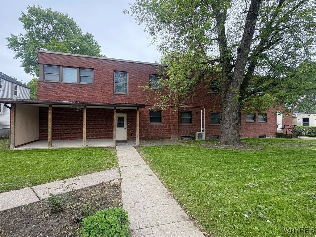 Property Photo: 2486 Grand Avenue NY 14301
