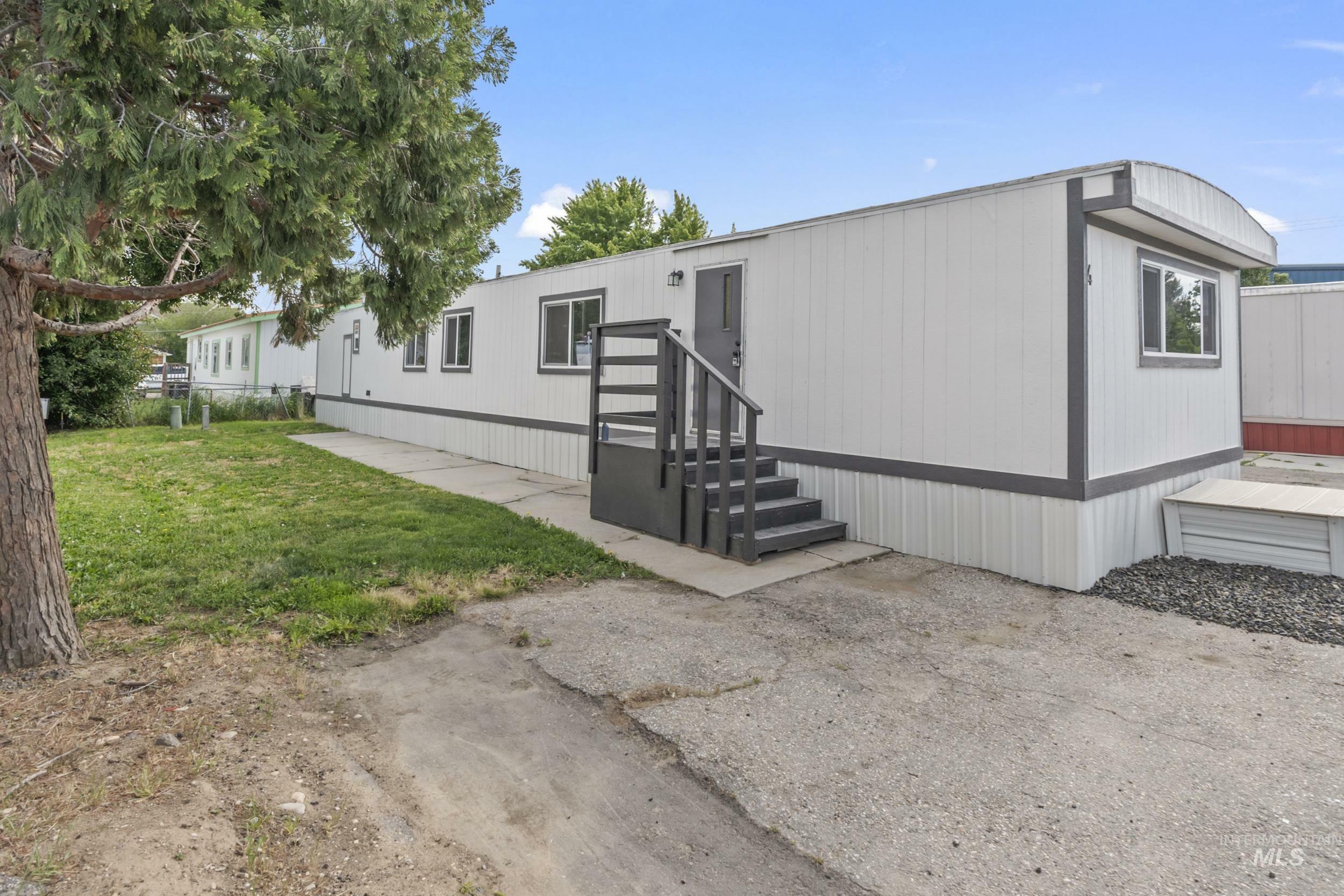 Property Photo: 8417 W. Fairview Ave 4 ID 83704