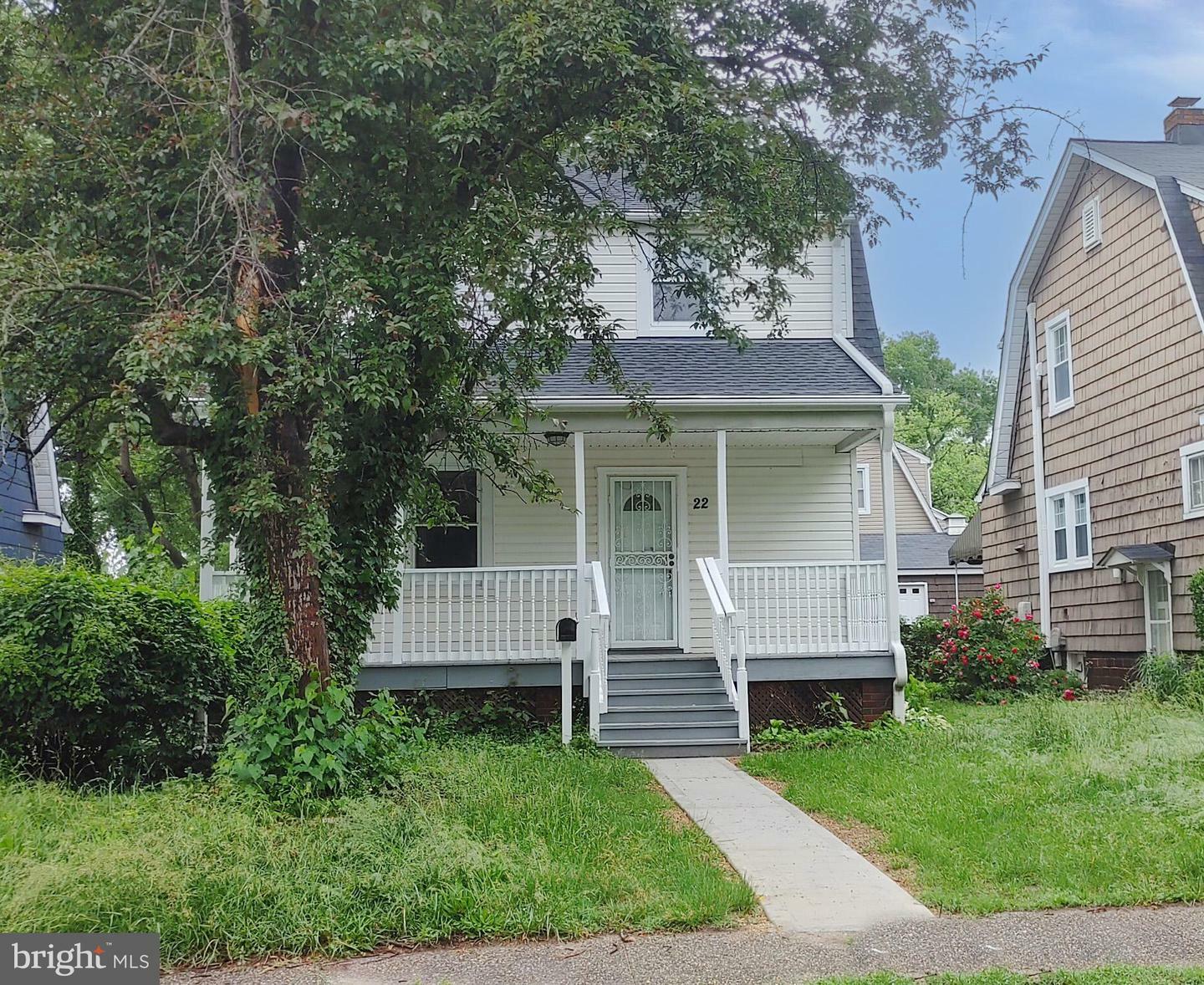 Property Photo:  22 Leeway Road  MD 21222 