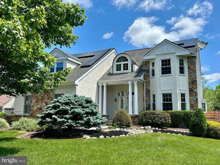 55 W Windrose Drive  Richboro PA 18954 photo