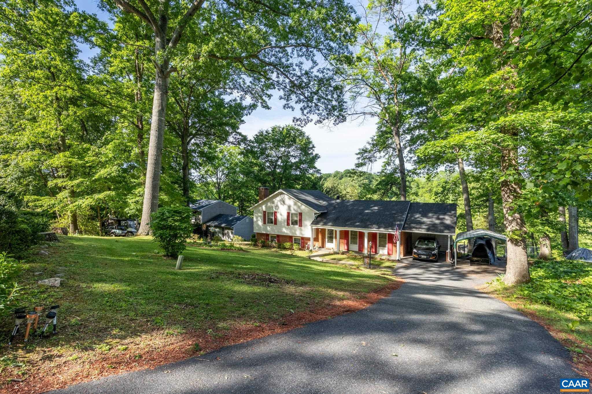 186 Sunset Dr  Stanardsville VA 22973 photo
