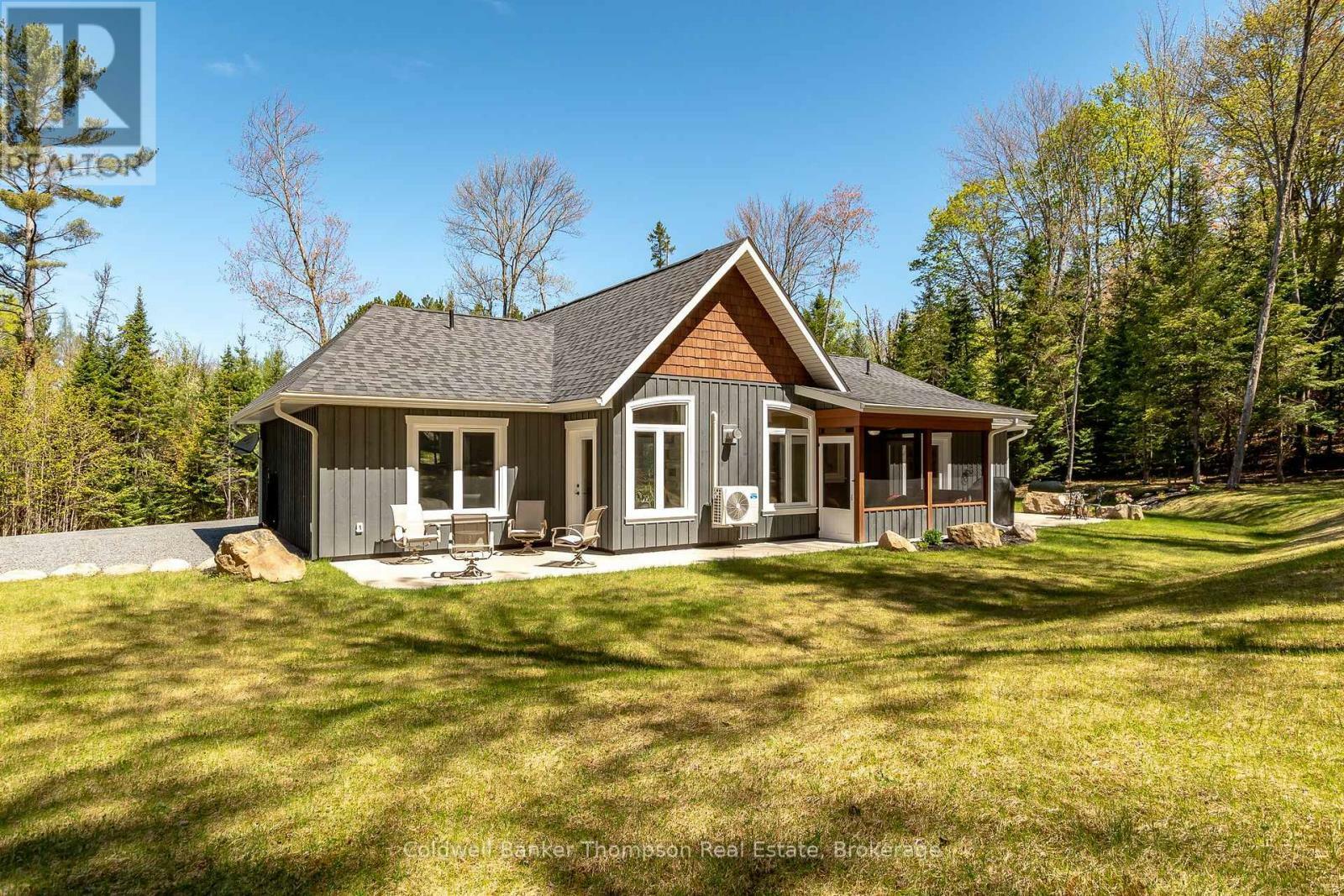Photo de la propriété:  1025 South Waseosa Lake Road  ON P1H 2N5 